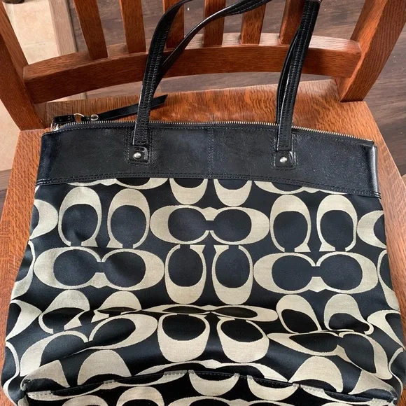 Coach bag - Picture 2 of 9